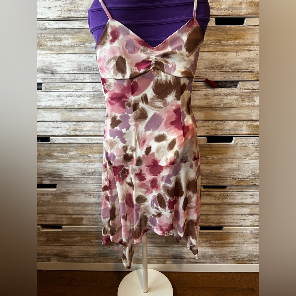 🌸 Planet Heart Floral Spaghetti Strap Handkerchief Hem Dress Size M NWT
